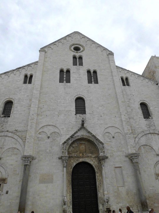 Basilique Saint Nicolas, Bari