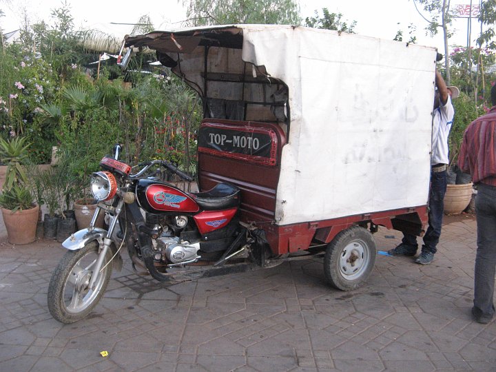 moto bizarre  Marrakech