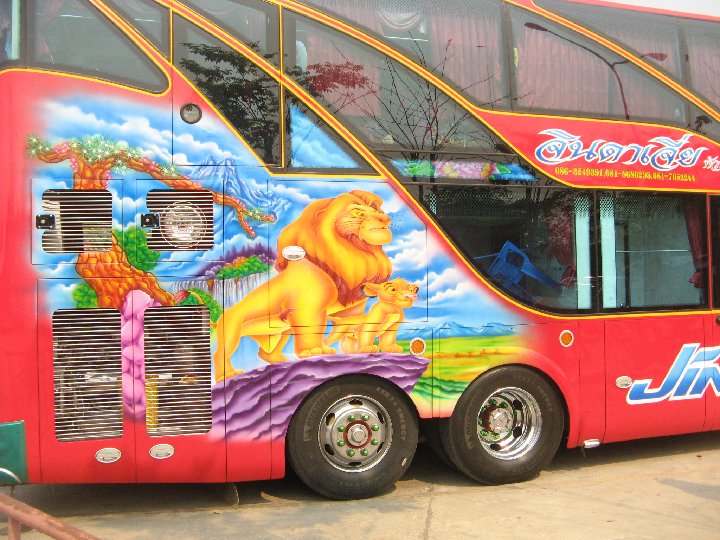 autocar dcor : le roi lion